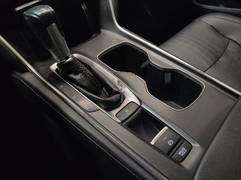 Used 2020 Honda Accord EX-L image 26