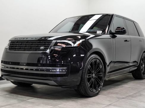 Used 2023 Land Rover Range Rover First Edition AWD/4WD image 9