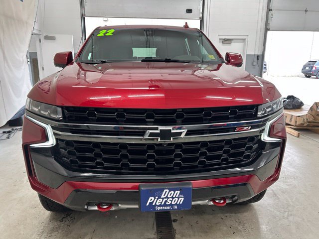 Used 2022 Chevrolet Tahoe Z71 w/ Luxury Package AWD/4WD image 2