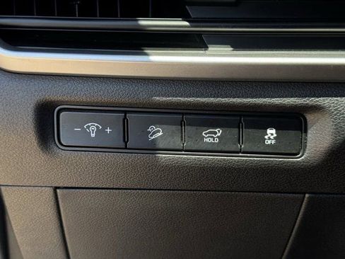 Used 2023 Kia Telluride EX w/ EX Captain's Chair Package FWD image 27