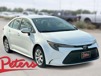 Used 2023 Toyota Corolla LE image 1