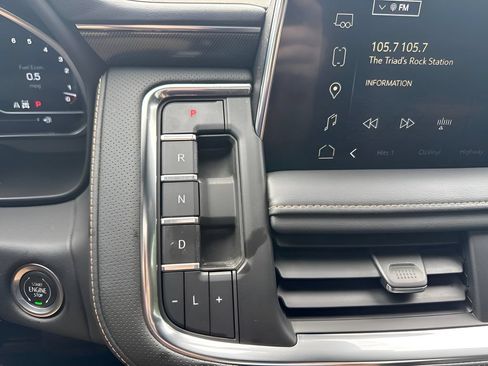 Used 2023 GMC Yukon AT4 AWD/4WD image 20