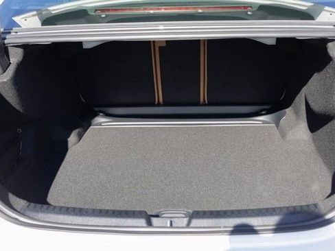 New 2026 Mercedes-Benz E 450 4MATIC Sedan image 28