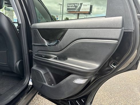 Used 2022 Lincoln Corsair FWD w/ Premium Package image 22