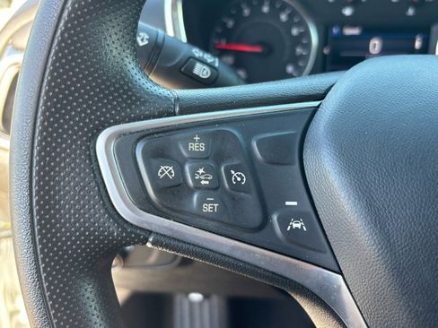 Used 2023 Chevrolet Equinox LT w/ LPO, Floor Liner Package image 15