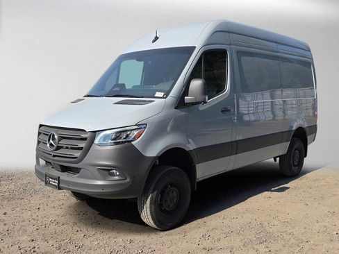 Used 2026 Mercedes-Benz Sprinter 2500 image 7