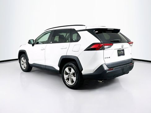 Used 2021 Toyota RAV4 XLE image 5