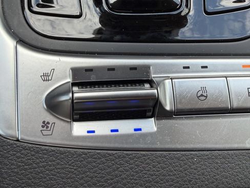 Used 2026 Kia Carnival SX FWD image 32