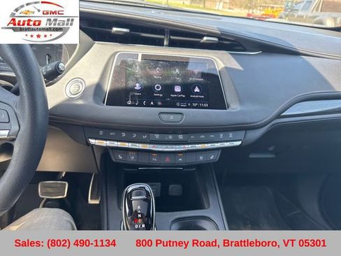 Used 2023 Cadillac XT4 Sport AWD/4WD image 19
