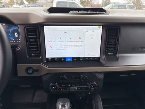 New 2025 Ford Bronco Big Bend w/ Black Diamond Package image 6