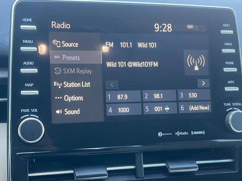 Used 2019 Toyota Avalon XLE w/ Moonroof Package FWD image 14