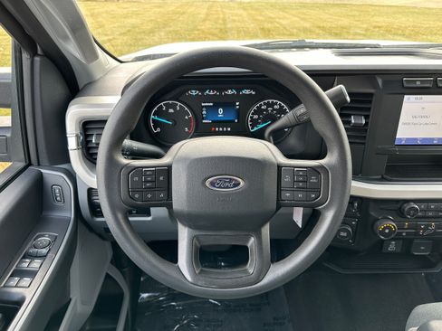 Certified 2024 Ford F250 XLT AWD/4WD image 14