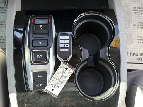 Used 2019 Honda Pilot Touring image 23