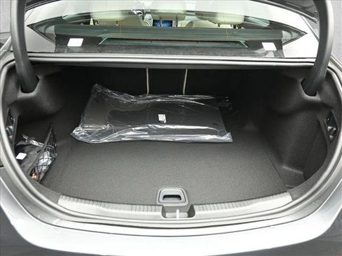 Certified 2026 Mercedes-Benz C 300 4MATIC Sedan image 14