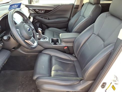 Used 2022 Subaru Outback Limited image 7