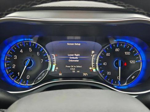 New 2026 Chrysler Pacifica Limited image 11