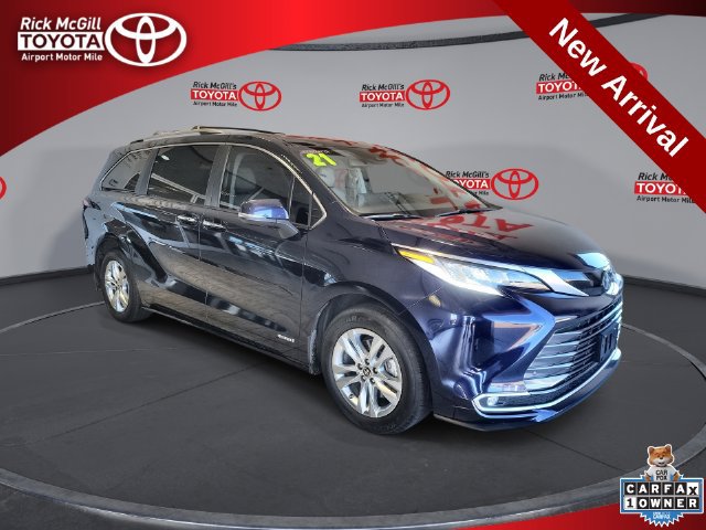 Used 2021 Toyota Sienna Limited FWD image 1