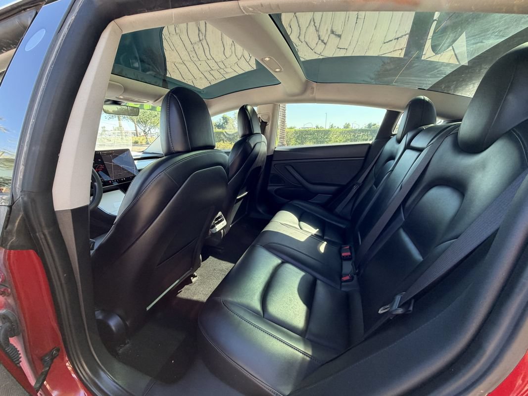 Used 2019 Tesla Model 3 Standard Range RWD image 10