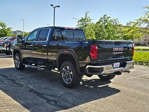 New 2026 GMC Sierra 2500 SLT w/ SLT Premium Package AWD/4WD image 7