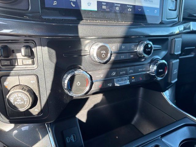 Used 2022 Ford F150 XLT w/ Equipment Group 302A High AWD/4WD image 4