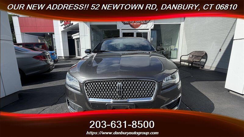 Used 2017 Lincoln MKZ Select w/ Select Plus Package AWD/4WD image 8