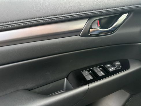 New 2025 MAZDA CX-5 AWD 2.5 S w/ Preferred Package image 34