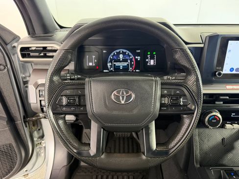 Certified 2024 Toyota Tacoma SR5 AWD/4WD image 14