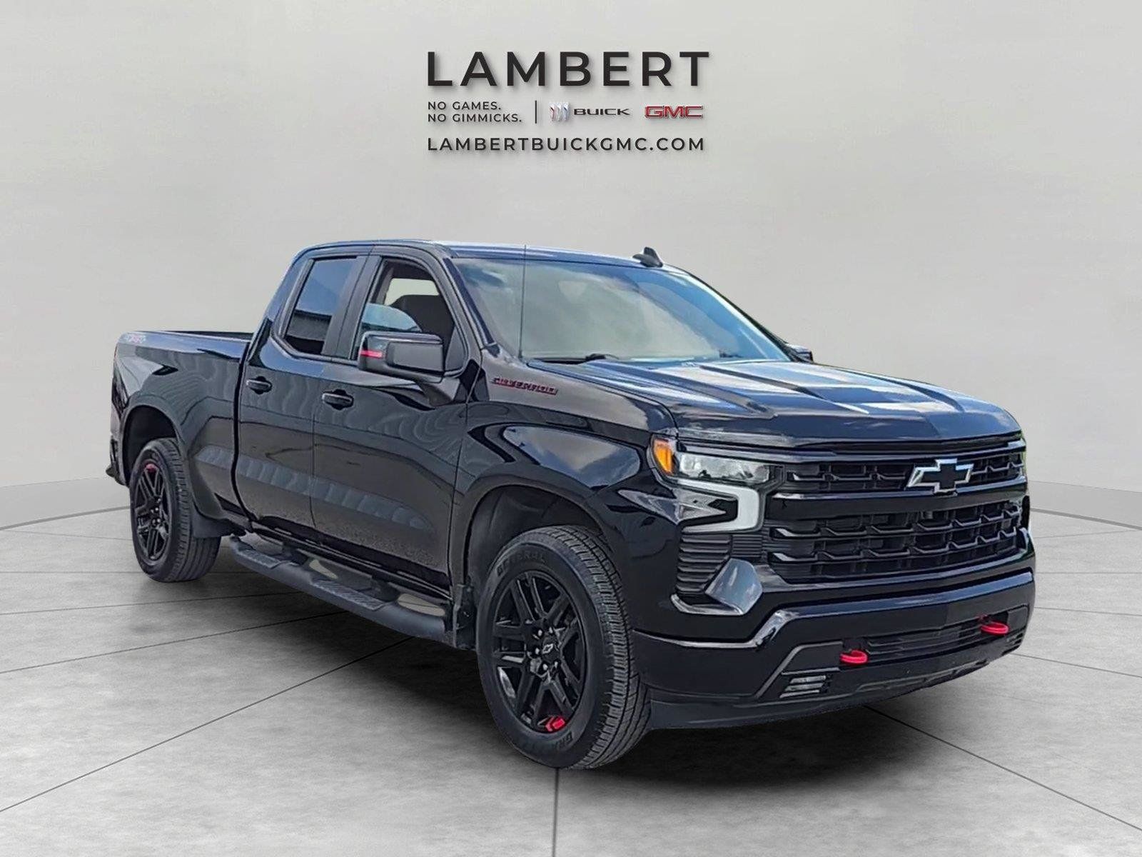 Used 2023 Chevrolet Silverado 1500 RST w/ Redline Edition AWD/4WD image 7