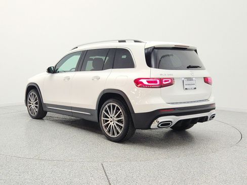 Used 2022 Mercedes-Benz GLB 250 image 7