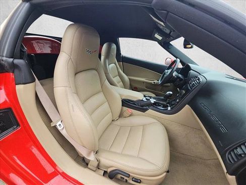 Used 2011 Chevrolet Corvette Grand Sport w/ Preferred Equipment Group RWD image 15