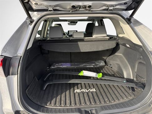 Used 2023 Toyota RAV4 Limited image 25