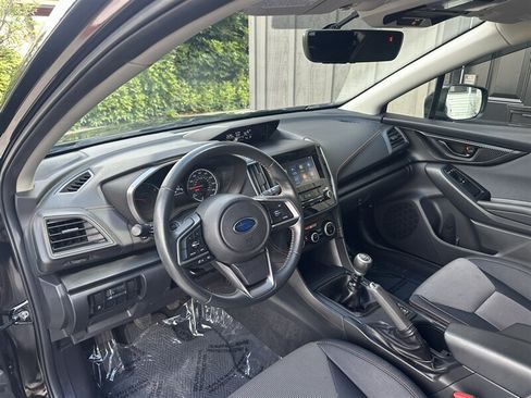 Used 2023 Subaru Crosstrek 2.0i Premium AWD/4WD image 12