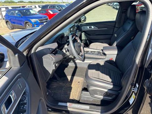 Certified 2025 Ford Explorer ST-Line RWD image 20