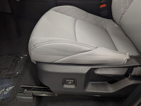 New 2025 Toyota Tacoma SR image 11