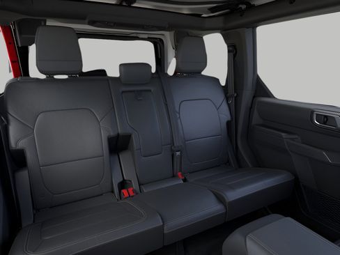 New 2025 Ford Bronco Badlands image 11