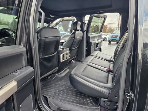 Used 2015 Ford F150 Lariat w/ Equipment Group 502A Luxury image 17