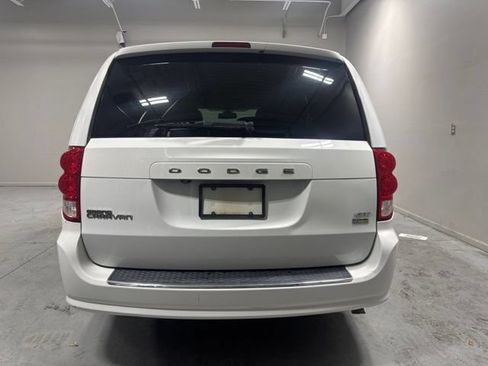 Used 2019 Dodge Grand Caravan GT FWD image 7