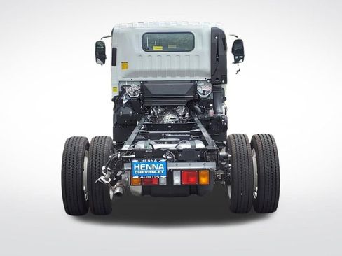 New 2025 Chevrolet Low Cab Forward RWD image 5