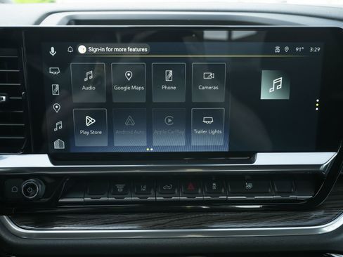 Used 2025 Chevrolet Silverado 2500 LT w/ Convenience Package image 11