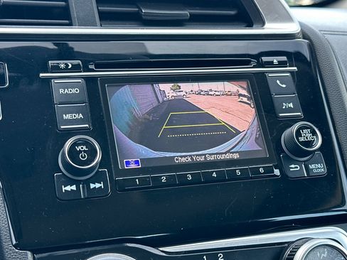 Used 2019 Honda Fit LX image 19