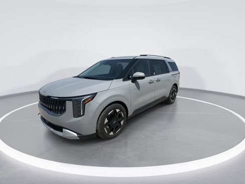 New 2026 Kia Carnival EX FWD image 4