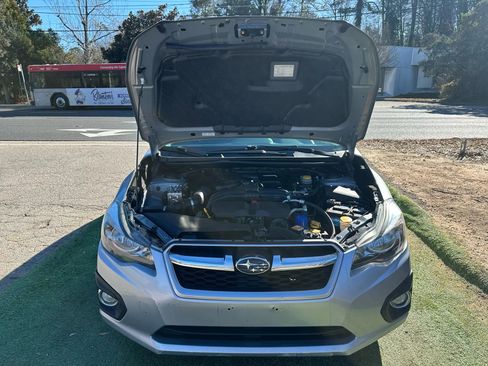 Used 2012 Subaru Impreza 2.0i Premium w/ All-Weather Pkg image 7
