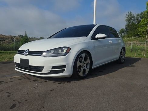 Used 2015 Volkswagen Golf S FWD image 5
