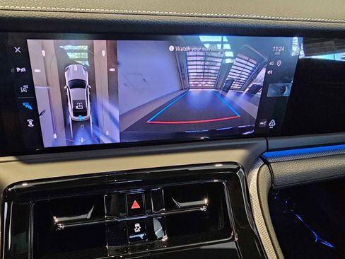 New 2024 Porsche Panamera 4 image 27