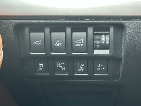 Used 2017 Subaru Outback 2.5i Touring w/ Popular Package #5A image 18