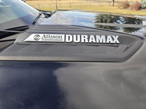 Used 2024 Chevrolet Silverado 3500 High Country w/ High Country Premium Package image 5