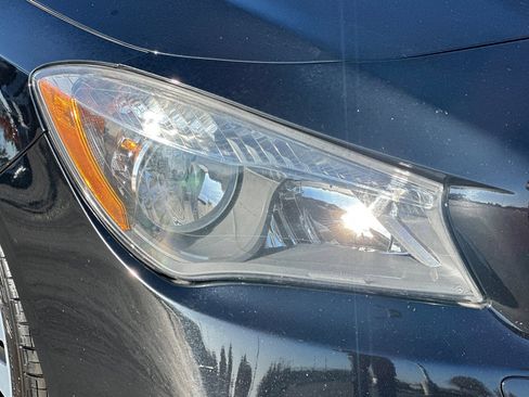 Used 2018 Mercedes-Benz CLA 250 image 46