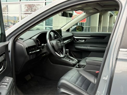 Used 2024 Honda CR-V EX-L image 3