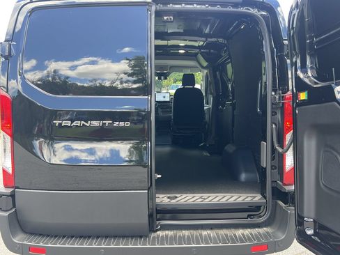 New 2025 Ford Transit 250 Low Roof w/ Load Area Protection Package RWD image 15