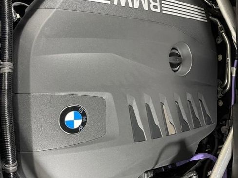 Used 2025 BMW X7 xDrive40i w/ Premium Package image 27